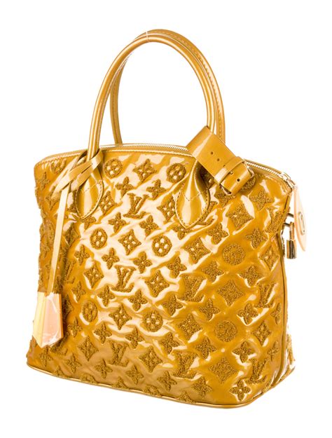 louis vuitton lucky|louis vuitton lockit bag.